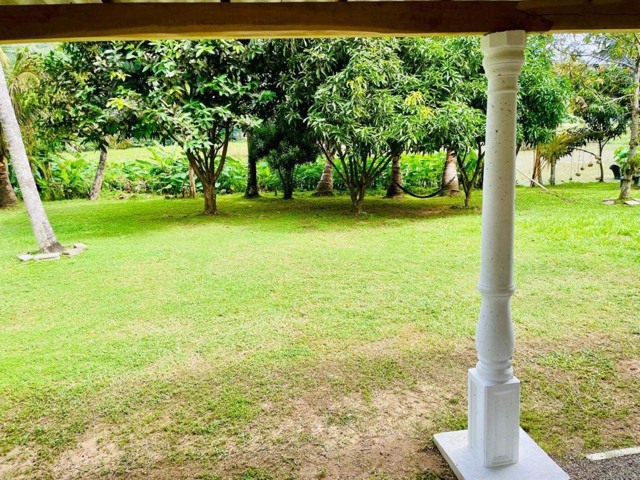 Villa Secret Garden Mirissa Exterior foto